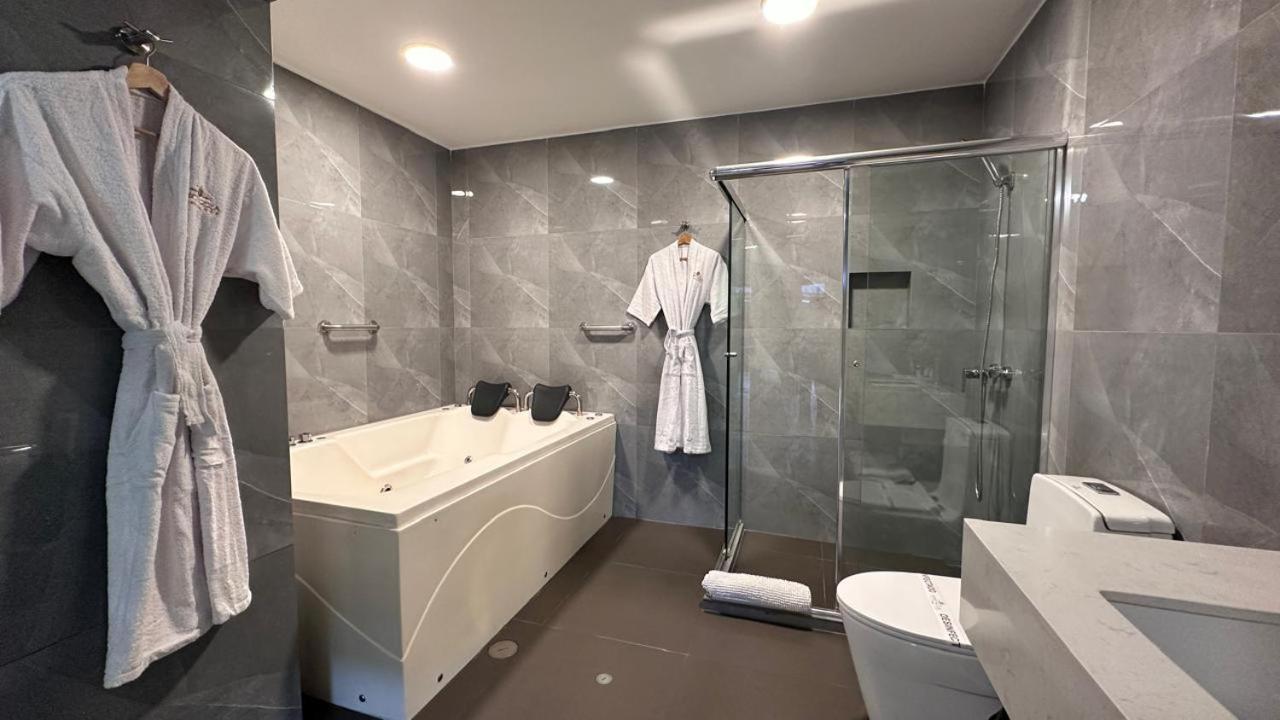 Hotel Serenzza 3*